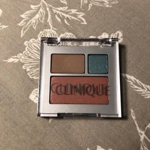 Clinique Eyeshadow duo + Blush